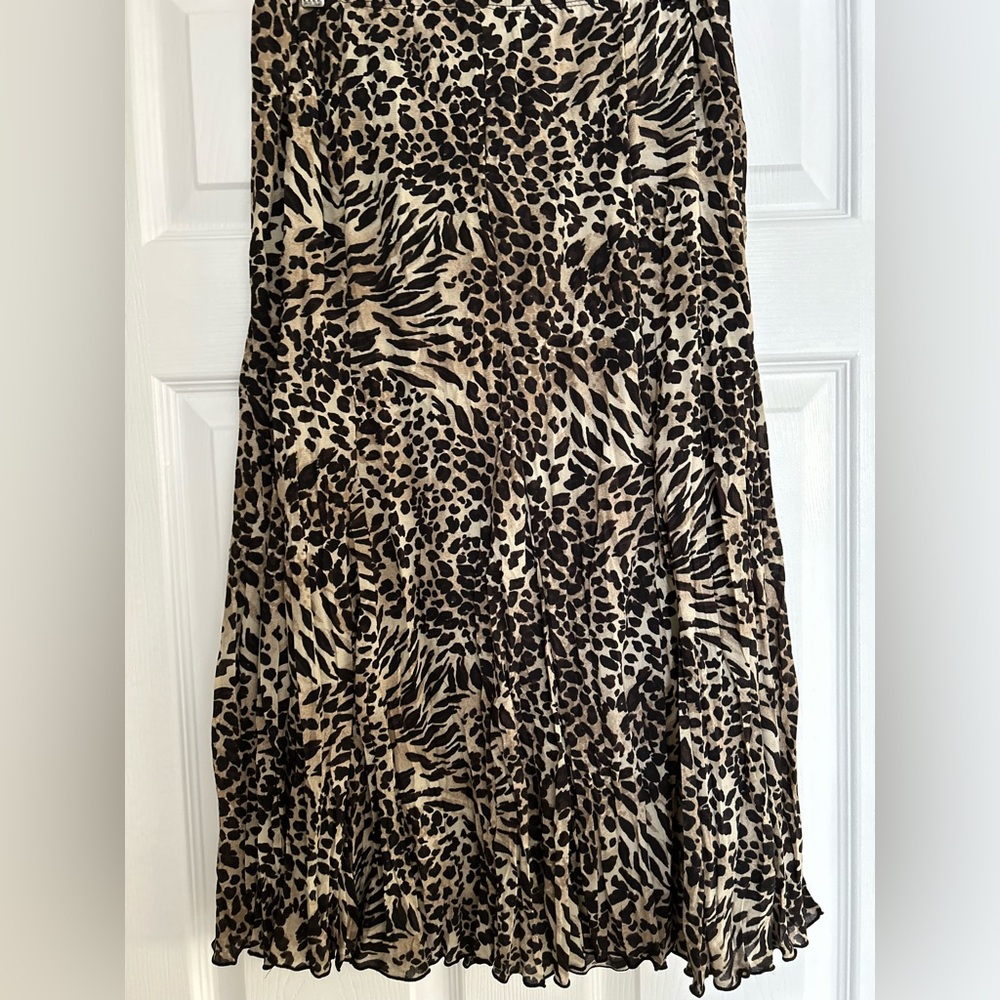 JM Collection Leopard Print Flowy Maxi Skirt Size Small Petite Never Worn